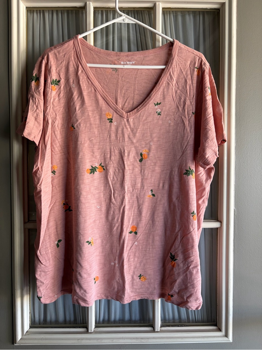 Old Navy Pink V-Neck Tee with Oranges - XL TALL